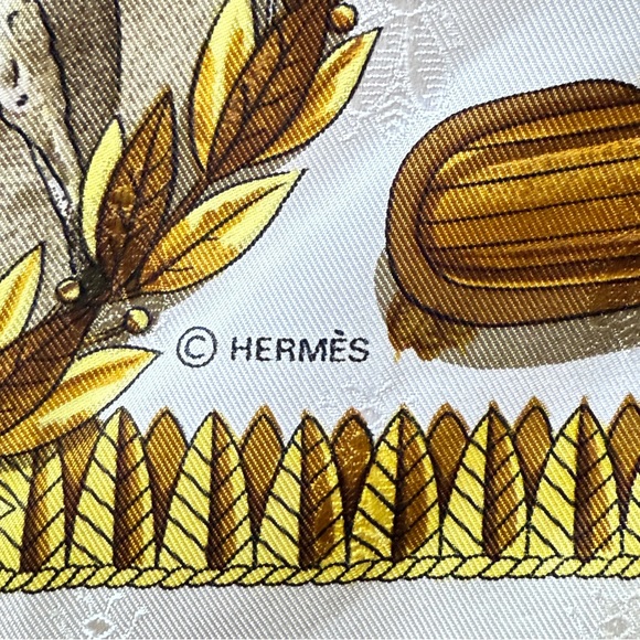 Napoleon Hermès Scarf BY PHILIPPE LEDOUX 90 CM Silk Bee Jacquard MIB - Picture 10 of 13
